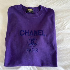 VINTAGE 80's CHANEL purple sweatshirt